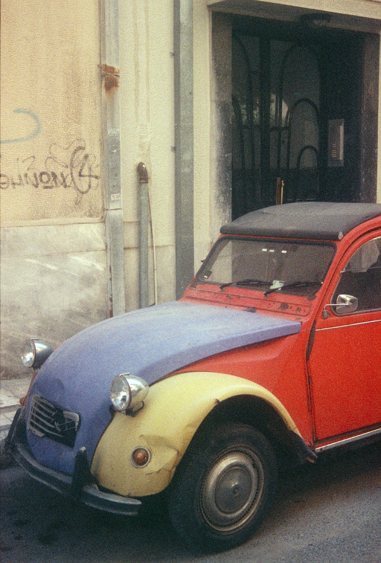 Primary Colors, Parked